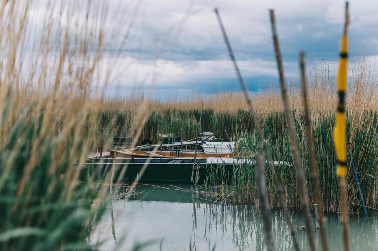 فيلا Csonakos Haz / The Boat House Badacsonyörs المظهر الخارجي الصورة